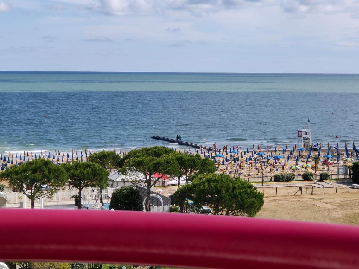 Hotel Coppe Jesolo Exterior foto